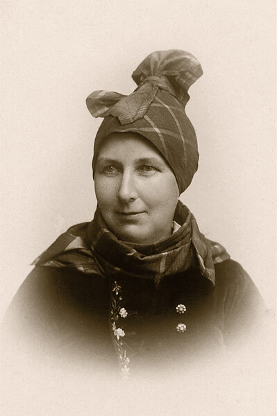 S&oslash;nderho: Anne Brinch