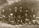 Gamle s&oslash;m&aelig;nd p&aring; 'B&oslash;rsen' ved havnen i S&oslash;nderho senest 1911